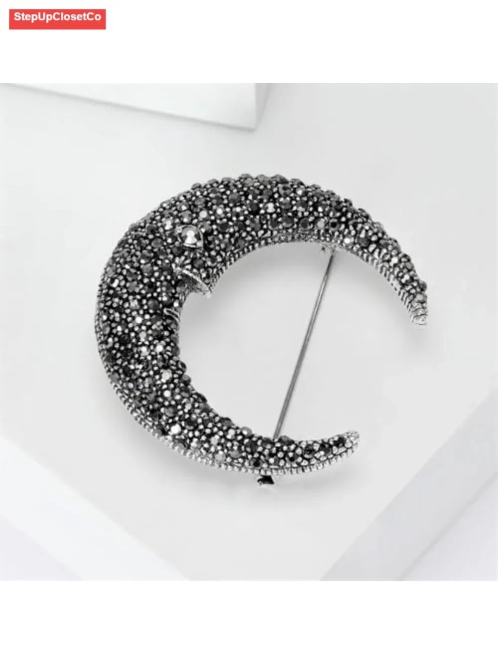 Vintage Rhinestone Crescent Moon Brooch Pin for Dresses Suits Hats Bags Jewelry